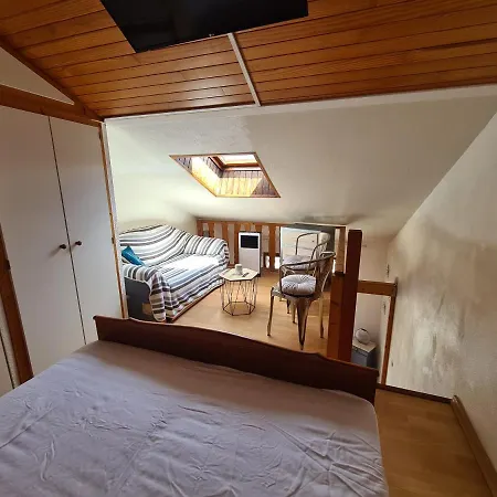 Maison En Bord D'etang Leucate