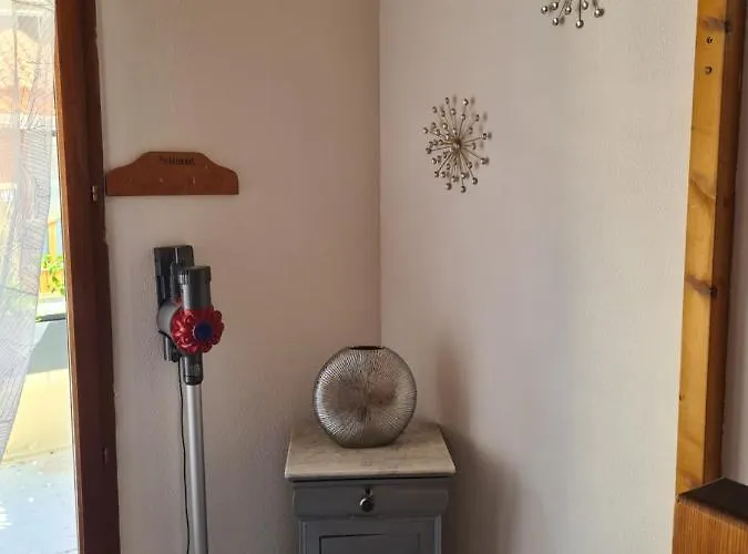 بيت للعطل Maison En Bord D'etang *